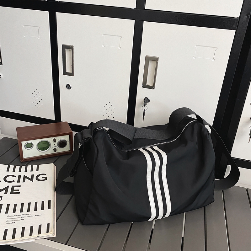 Lightweight Large-Capacity Sports Yoga Fitness Bag with Dry and Wet Separation - Versatile Crossbody Travel Luggage Storage Bag Lightweight Large-Capacity Sports Yoga Fitness Bag with Dry and Wet Separation - Versatile Crossbody Travel Luggage Storage Bag