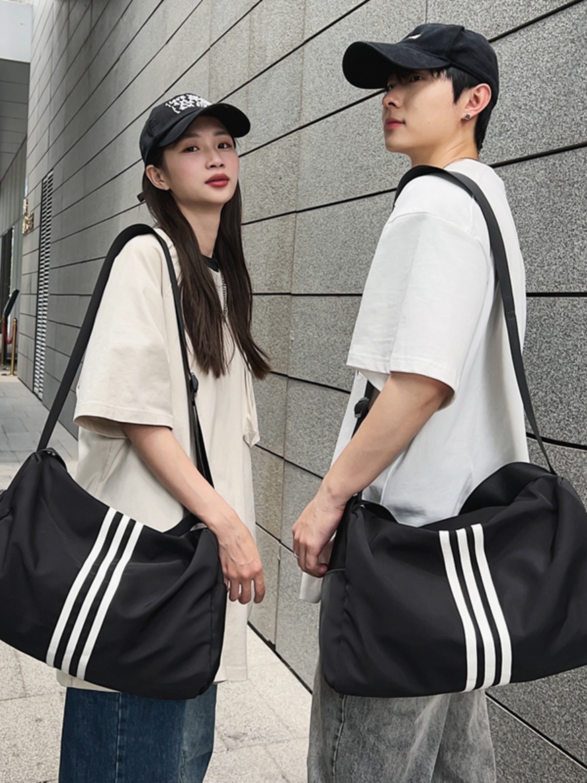 Lightweight Large-Capacity Sports Yoga Fitness Bag with Dry and Wet Separation - Versatile Crossbody Travel Luggage Storage Bag Lightweight Large-Capacity Sports Yoga Fitness Bag with Dry and Wet Separation - Versatile Crossbody Travel Luggage Storage Bag