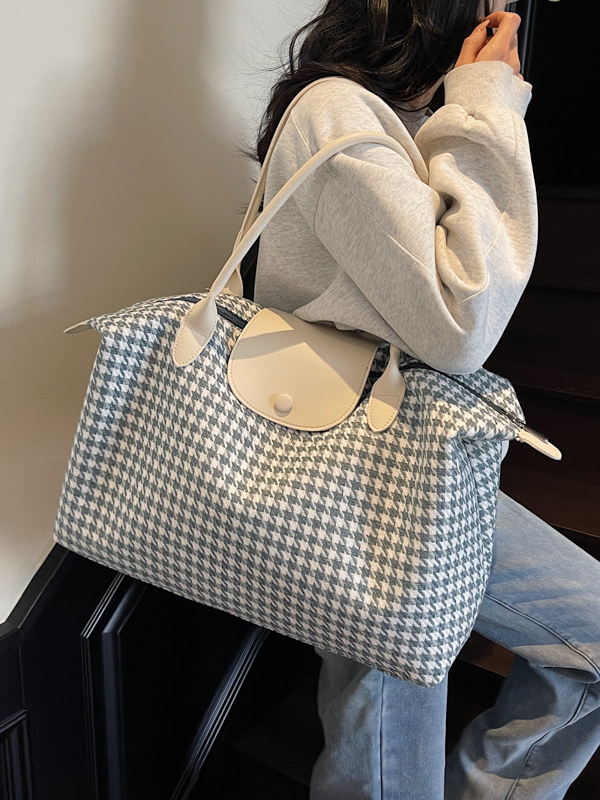 Lightweight Large-Capacity Travel Bag - Versatile Commuting Shoulder Bag for Business Trips, Gym, and Maternity Storage Lightweight Large-Capacity Travel Bag - Versatile Commuting Shoulder Bag for Business Trips, Gym, and Maternity Storage