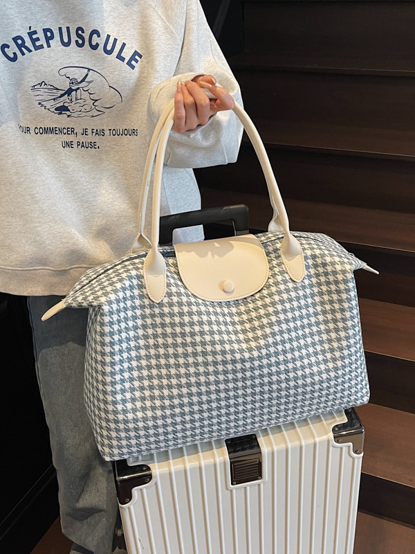 Lightweight Large-Capacity Travel Bag - Versatile Commuting Shoulder Bag for Business Trips, Gym, and Maternity Storage Lightweight Large-Capacity Travel Bag - Versatile Commuting Shoulder Bag for Business Trips, Gym, and Maternity Storage