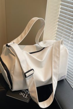 Lightweight Large-Capacity Travel Bag for Women - Versatile Crossbody Sports Bag for Fitness and Short-Distance Travel