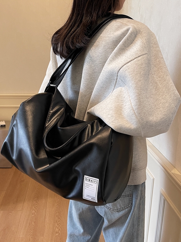 Lightweight Large-Capacity Travel Bag for Women - Versatile Crossbody Sports Bag for Fitness and Short-Distance Travel Lightweight Large-Capacity Travel Bag for Women - Versatile Crossbody Sports Bag for Fitness and Short-Distance Travel