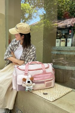 Lightweight Large Capacity Travel Handbag for Women - Stylish Storage Bag for Fitness, Maternity, and Short-Distance Journeys