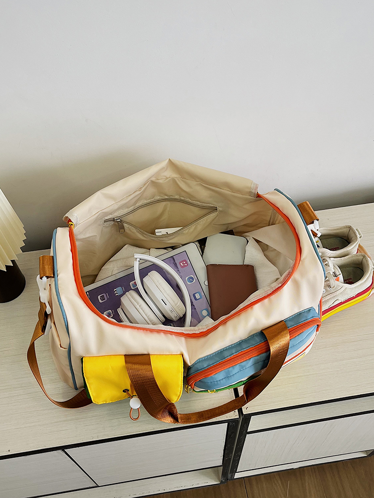 Lightweight Large Capacity Travel Tote Bag for Women - Versatile Gym, Maternity, and Weekend Trip Storage Bag Lightweight Large Capacity Travel Tote Bag for Women - Versatile Gym, Maternity, and Weekend Trip Storage Bag