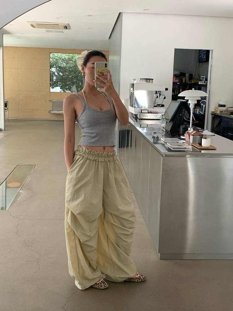 Lightweight Loose Pants with Cloud Waistband for Virtual Abs Line - Zero Gravity Mode, Available in 2 Colors, Trendy Comfort Wear Lightweight Loose Pants with Cloud Waistband for Virtual Abs Line - Zero Gravity Mode, Available in 2 Colors, Trendy Comfort Wear