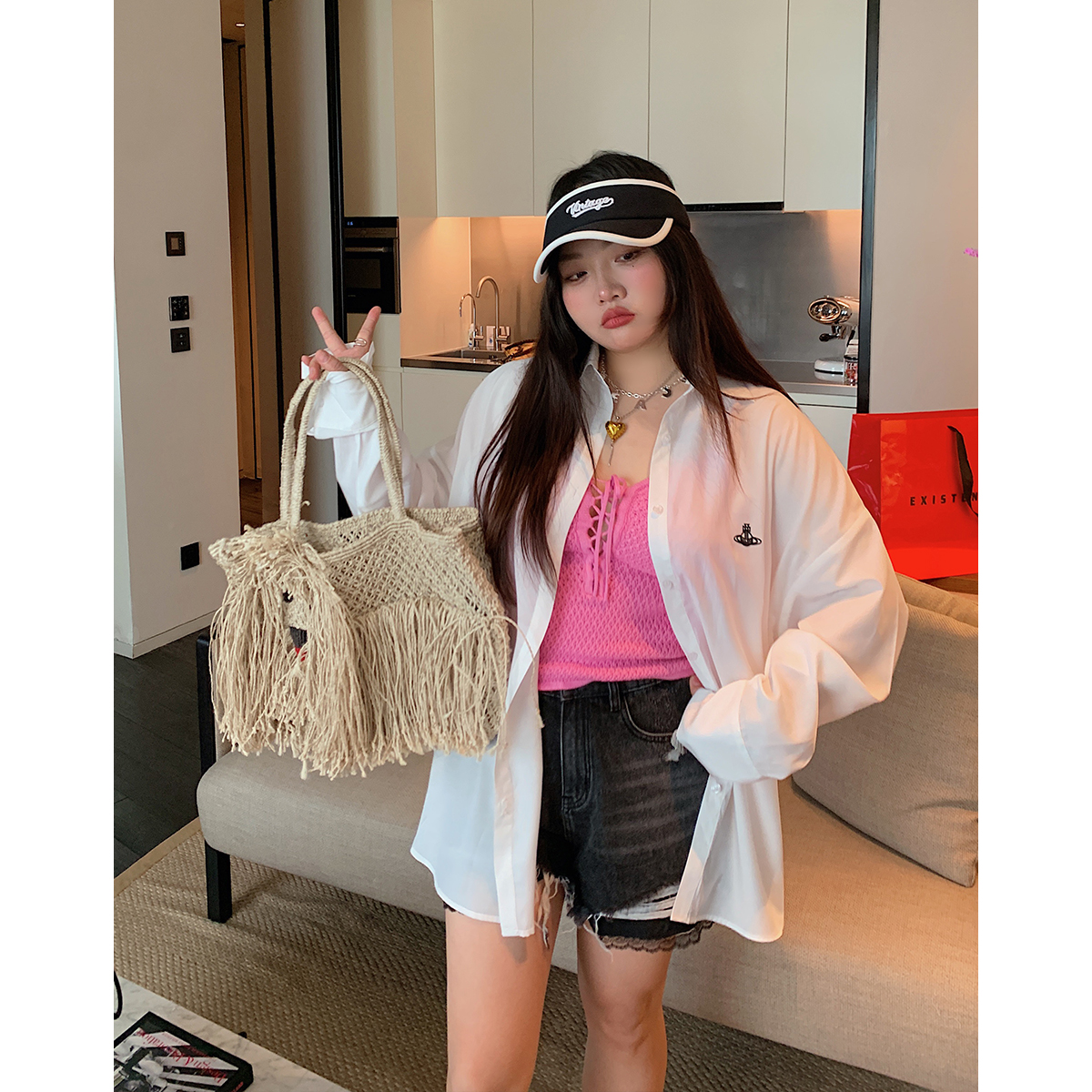 Lightweight Luxury Long Sleeve Sunscreen Shirt for Plus-Size Women - 2025 Summer Style, Belly Covering Top Lightweight Luxury Long Sleeve Sunscreen Shirt for Plus-Size Women - 2025 Summer Style, Belly Covering Top