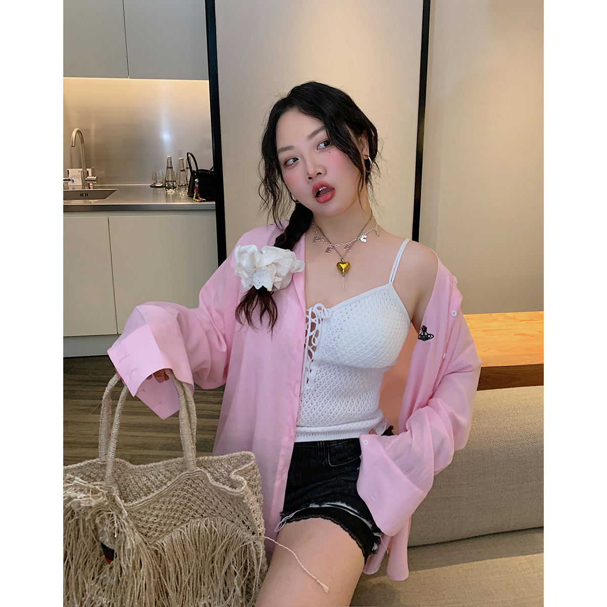 Lightweight Luxury Long Sleeve Sunscreen Shirt for Plus-Size Women - 2025 Summer Style, Belly Covering Top Lightweight Luxury Long Sleeve Sunscreen Shirt for Plus-Size Women - 2025 Summer Style, Belly Covering Top