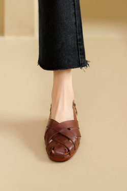 Lightweight Luxury Sandals for Women, 2 cm Heel, Italian-Style, Fashionable Versatile Outdoor Trend 2024