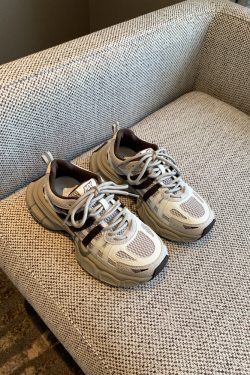 Lightweight Mesh Sports Shoes for Women - Casual Lace-Up Thick-Soled Dad Sneakers, Comfortable & Breathable 2025 Style