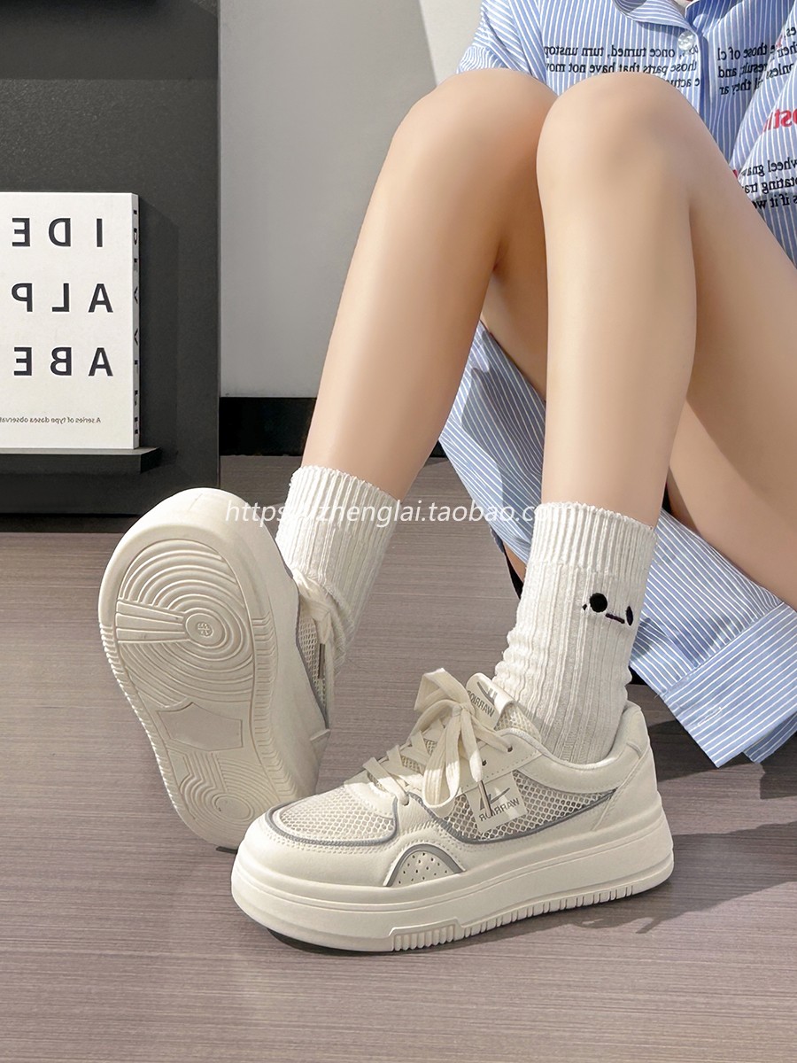 Lightweight Mesh White Sneakers for Women - Breathable Casual Minimalist Sports Shoes for Summer 2025 Lightweight Mesh White Sneakers for Women - Breathable Casual Minimalist Sports Shoes for Summer 2025