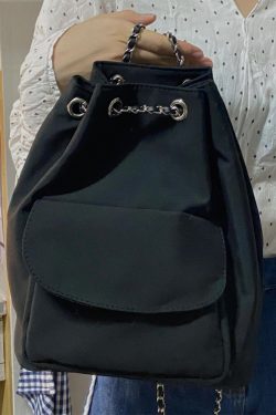 Lightweight Minimalist Black Drawstring Backpack for Women - Stylish High-End Summer Commuting Bag with Chain Detail