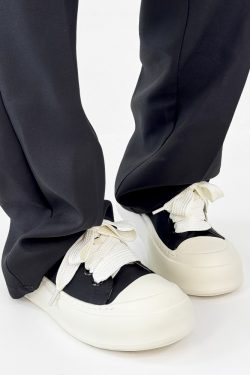 Lightweight Minimalist Milk-Flavored Canvas Shoes for Men, Versatile Thick-Soled Retro Sports Footwear, Ice Silk Casual Sneakers