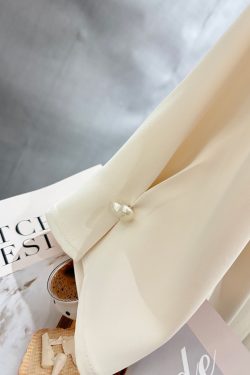 Lightweight Off-White Women's Suit Jacket - Stylish Minimalist Blazer for Summer Commuting, Fashionable 2025 Design