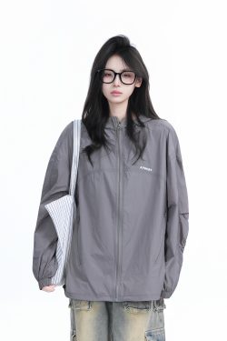 Lightweight Oversized UV Protection Jacket for Women - Summer Outdoor Sun Protection Coat for Hiking & Casual Wear