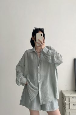 Lightweight Pleated Tencel Cardigan and Shorts Set - Sun Protection Draped Shirt Outfit for Summer Style