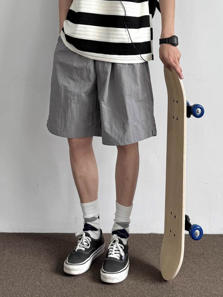 Lightweight Quick-Dry Sports Shorts for Men and Women - Breathable Casual Versatile Five-Point Pants for Summer Outdoor Activities Lightweight Quick-Dry Sports Shorts for Men and Women - Breathable Casual Versatile Five-Point Pants for Summer Outdoor Activities