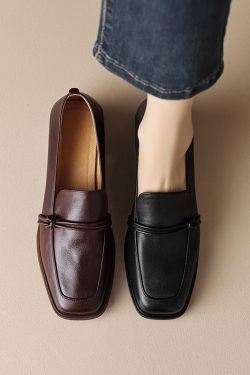 Lightweight Retro British Style Genuine Leather Square-Toe Loafers for Women - Chic Small Leather Flats