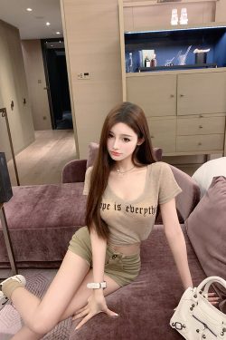 Lightweight Sheer Letter Print T-Shirt for Women - Trendy 90s Style Top