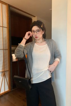 Lightweight Summer Cardigan Vest - Effortless Slimming Jacket for Sun Protection, Easy Wear, Comfortable Style