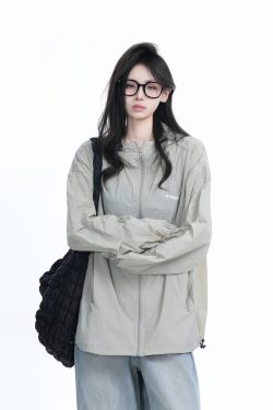 Lightweight UV Protection Jacket for Women, Loose Fit Zip-Up Hooded Coat, Ice-Feel Fabric, Sun Protection Outerwear