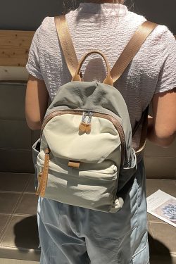 Lightweight Water-Resistant Travel Backpack for Women - Versatile Classic Design for Spring 2025 Adventures