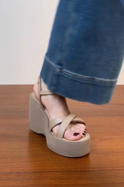 Lightweight Wedge Open-Toe Sandals for Women - Summer Waterproof Platform High Heels in First-Layer Cowhide