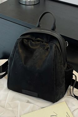 Lightweight Women's Outdoor Sports Backpack - Casual Commuter Travel Bag with Comfortable Shoulder Straps