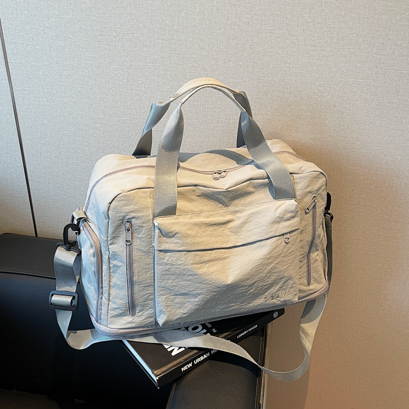Lightweight Women's Travel Bag - Large Capacity Commuting Luggage, Sports Fitness & Maternity Storage Bag for Short-Distance Trips Lightweight Women's Travel Bag - Large Capacity Commuting Luggage, Sports Fitness & Maternity Storage Bag for Short-Distance Trips