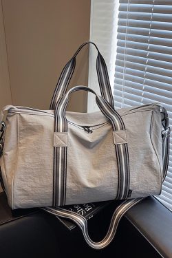 Lightweight Women's Travel Bag, Stylish Large Capacity Carry-On Luggage, Versatile Outdoor Storage Tote for Short Trips & Gym