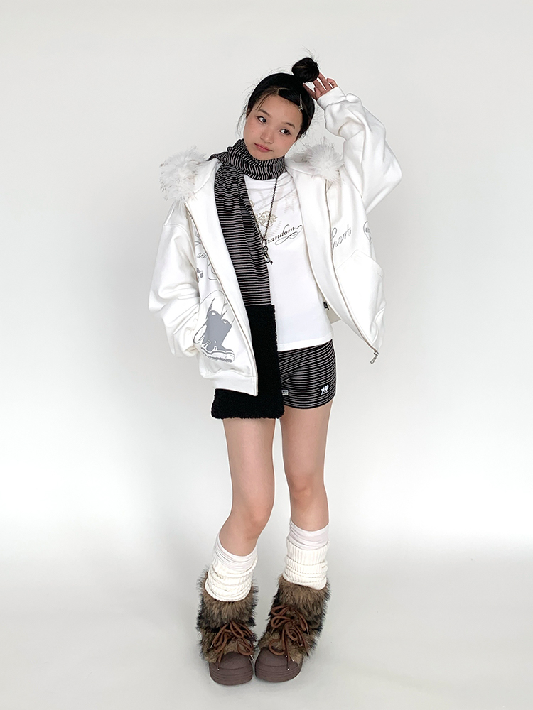 Little Devil Velvet Layering Leggings for Autumn Winter - Striped Inner Wear with Anti-Exposure Safety Shorts Little Devil Velvet Layering Leggings for Autumn Winter - Striped Inner Wear with Anti-Exposure Safety Shorts