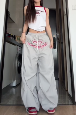 Loose-Fit Vintage Cargo Pants for Women, Wide-Leg Parachute Style, Hip-Hop & Street Dance Versatile Casual Trousers