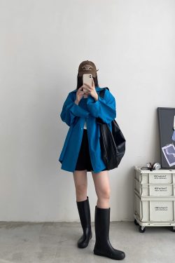Loose-Fitting Oversized Shirt in Pink and Blue - Flattering High-End Relaxed Fit for Spring and Autumn Fashion