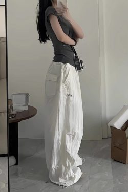 Loose Wide-Leg White Cargo Pants for Women - American Hip-Hop Style Jazz Dance Casual Sports Trousers with Slimming Drape
