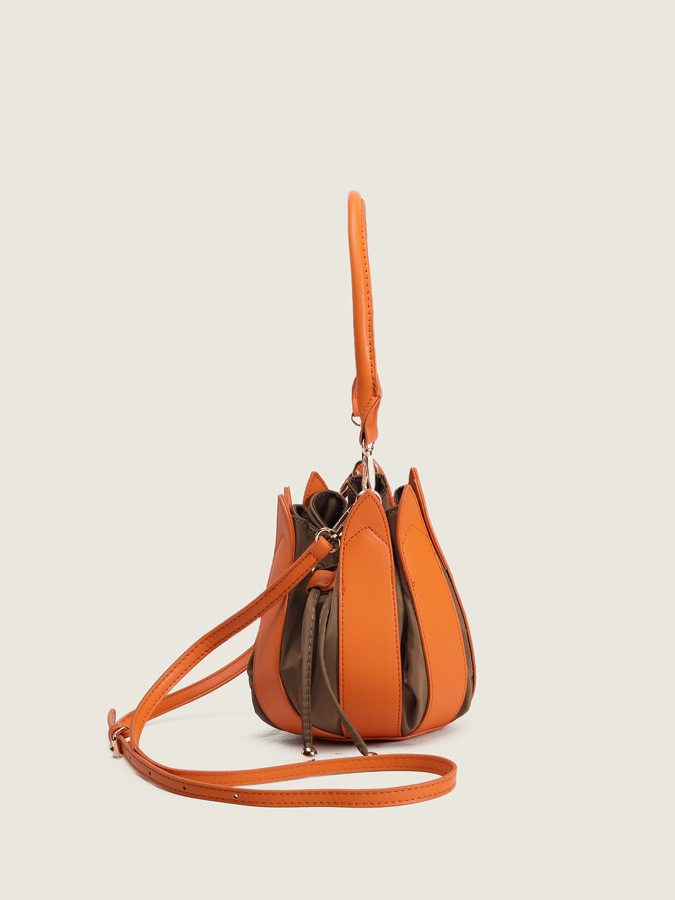 Lotus Lantern Bag 2025 Design, Fashionable Tulip Crossbody Bucket Handbag, Women's Stylish Jiang Yan Inspired Trendy Bag Lotus Lantern Bag 2025 Design, Fashionable Tulip Crossbody Bucket Handbag, Women's Stylish Jiang Yan Inspired Trendy Bag