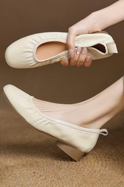 Low-Heeled Chunky Sole Genuine Leather Moccasin Flats - Ultra-Soft Small Shoes for Comfortable Everyday Wear