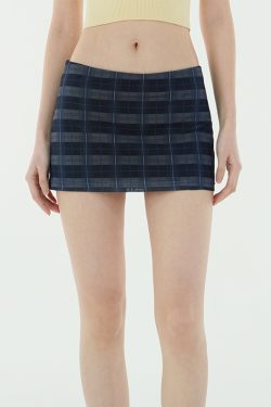 Low-Waist Deep Blue Vintage Plaid Skirt - Anti-Exposure Design for Y2K Style Fashion