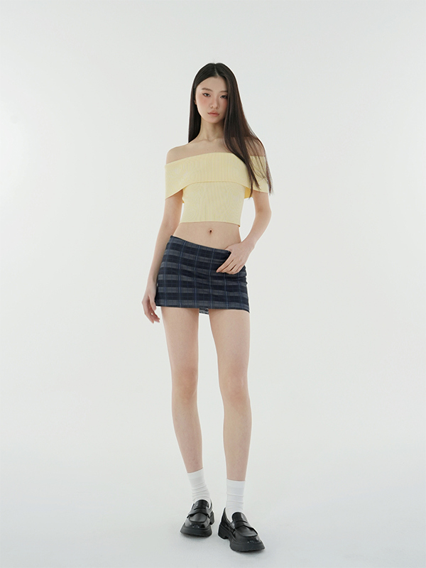 Low-Waist Deep Blue Vintage Plaid Skirt - Anti-Exposure Design for Y2K Style Fashion Low-Waist Deep Blue Vintage Plaid Skirt - Anti-Exposure Design for Y2K Style Fashion