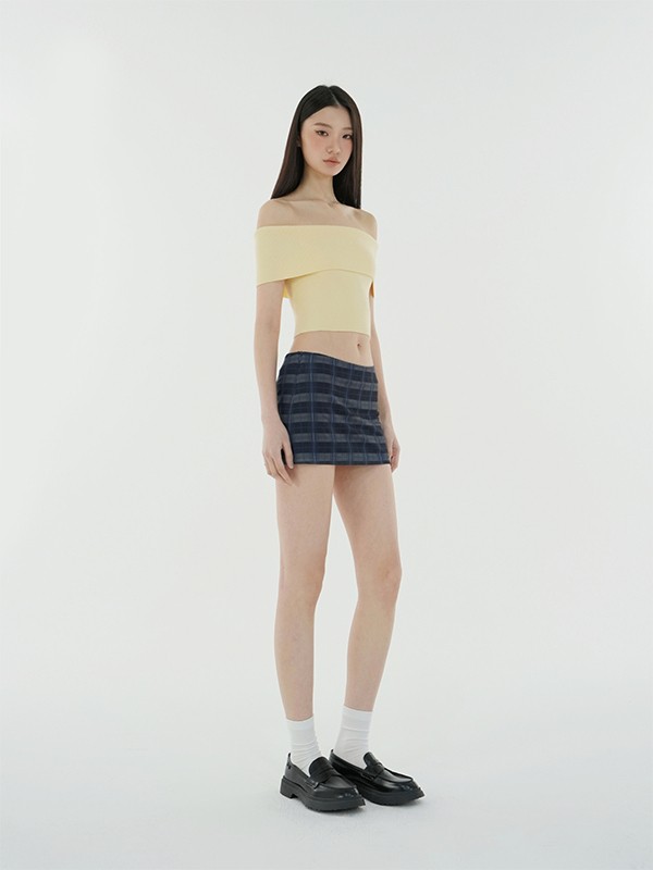 Low-Waist Deep Blue Vintage Plaid Skirt - Anti-Exposure Design for Y2K Style Fashion Low-Waist Deep Blue Vintage Plaid Skirt - Anti-Exposure Design for Y2K Style Fashion