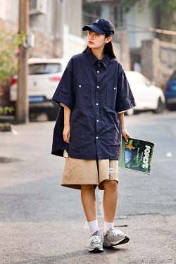 Men's and Women's Summer Japanese-Style Short Sleeve Shirt - Solid Color, Trendy Retro Button-Up for Street Style Fashion