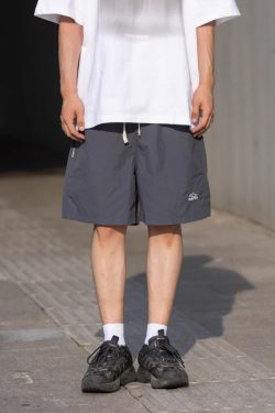 Men's and Women's Summer Outdoor Quick-Dry Breathable Sports Shorts - Solid Color Loose Fit Lightweight Beach Five-Point Pants