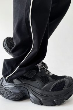 Men's and Women's Vintage Black Thick-Soled Dad Shoes - Height-Increasing Sports Sneakers for Couple, 90s Inspired