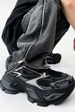 Men's Black Thick-Soled Warrior Dad Shoes - Height-Increasing Heterochromatic Cat-Eye Design, High Street Fashion, Trendy Couple Style