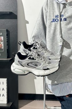 Men's Breathable Mesh Dad Shoes - Versatile Soft-Soled Sports Casual Footwear for Summer 2025