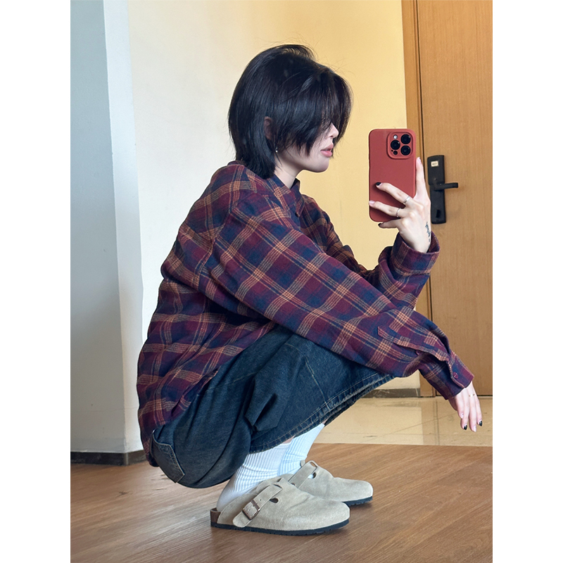 Men's Casual Plaid Long Sleeve Shirt - Versatile Spring Jacket for Couples, Trendy Regular Fit for Everyday Style Men's Casual Plaid Long Sleeve Shirt - Versatile Spring Jacket for Couples, Trendy Regular Fit for Everyday Style