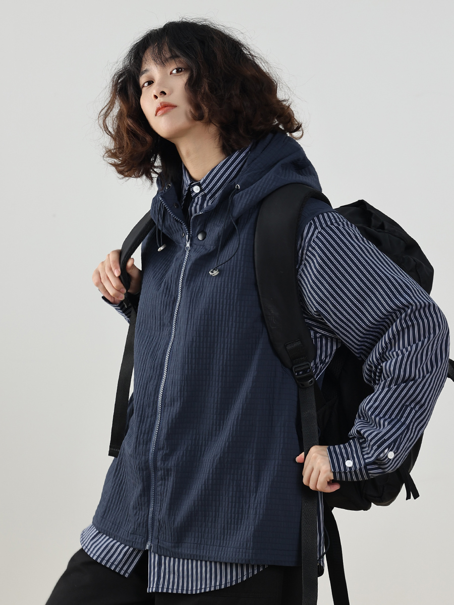 Men's Japanese Style Thin Hooded Vest - Versatile Outdoor Work Jacket for Couples, Trendy Fashion Essential Men's Japanese Style Thin Hooded Vest - Versatile Outdoor Work Jacket for Couples, Trendy Fashion Essential