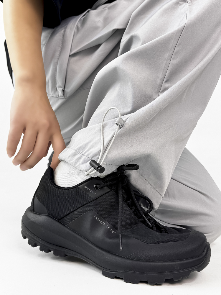 Men's Lightweight Breathable All-Black Mesh Hiking Shoes - Trendy Trail Running & Outdoor Walking Sneakers Men's Lightweight Breathable All-Black Mesh Hiking Shoes - Trendy Trail Running & Outdoor Walking Sneakers