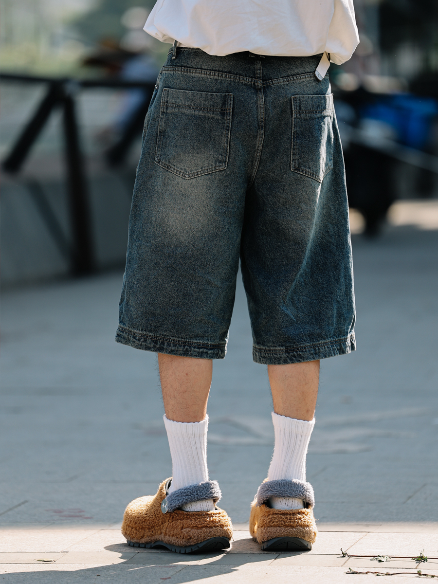 Men's Loose Wide-Leg Denim Shorts - Retro Patchwork Gradient Seven-Point Pants for Summer Casual Style Men's Loose Wide-Leg Denim Shorts - Retro Patchwork Gradient Seven-Point Pants for Summer Casual Style