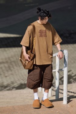 Men's Outdoor Functional Windbreaker Shorts, Quick-Drying Loose Seven-Point Pants with Large Pockets for Active Adventures