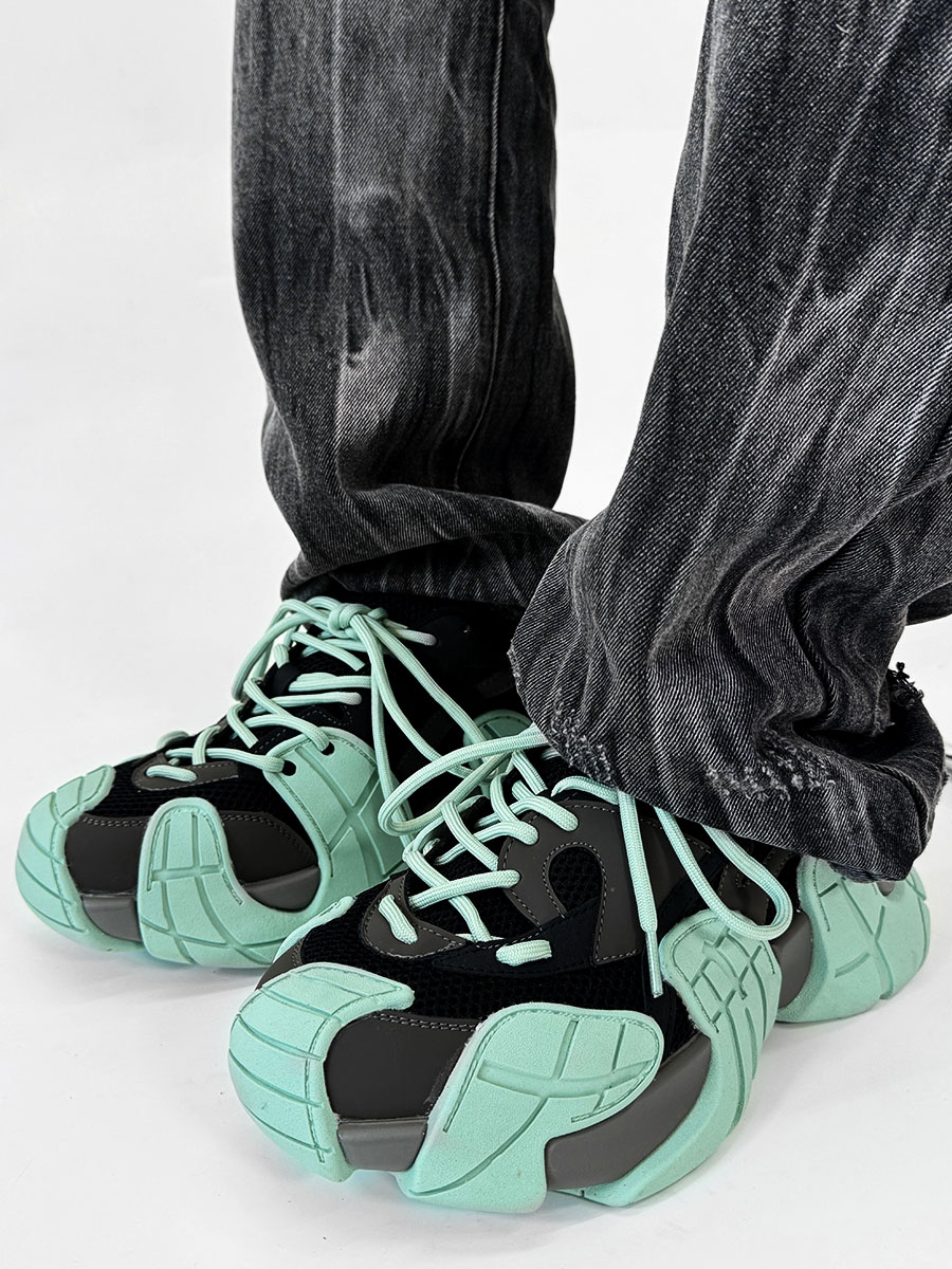 Men's Retro Black Knight Octopus Dad Shoes - Breathable Mesh Hiking Sneakers for Couples with Big Toe Design Men's Retro Black Knight Octopus Dad Shoes - Breathable Mesh Hiking Sneakers for Couples with Big Toe Design