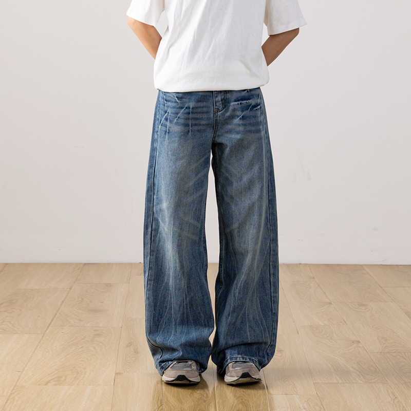 Men's Retro Distressed Straight-Leg Jeans with Lightning Pattern - Gradient Wide-Leg Style for a 90s American Fashion Look Men's Retro Distressed Straight-Leg Jeans with Lightning Pattern - Gradient Wide-Leg Style for a 90s American Fashion Look